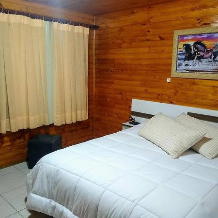 Отель Sitio Rancho Crioulo Урубиси Экстерьер фото